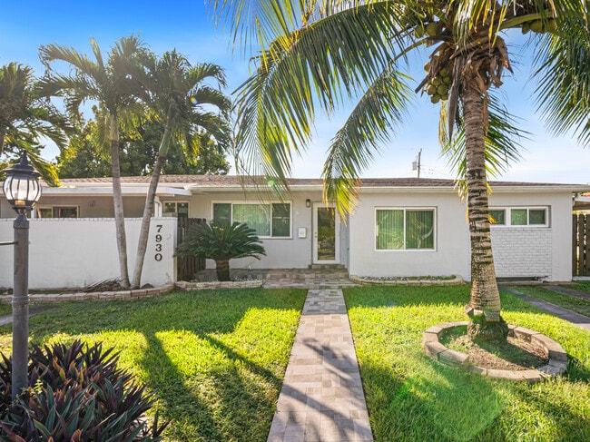 Foto del edificio - 7930 SW 36th Ter