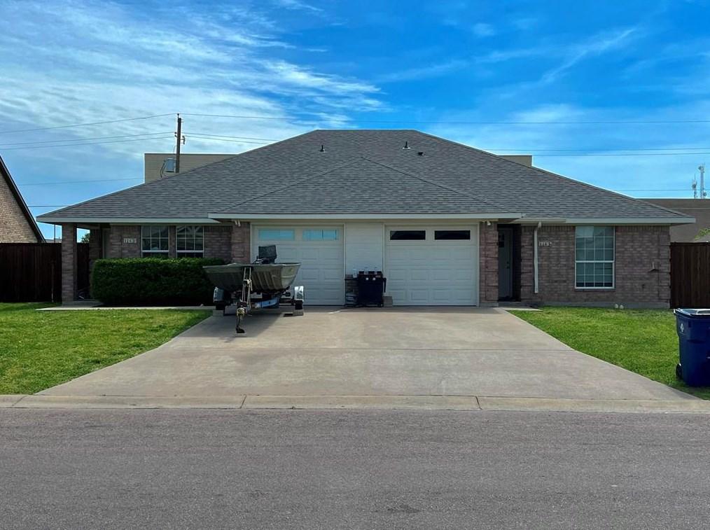 1143 Greywood Dr, Van Alstyne, TX 75495 House Rental in Van Alstyne