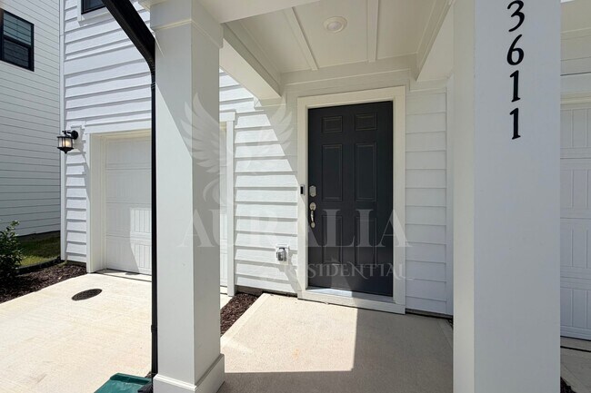 Building Photo - 3611 Elm Grv Ln