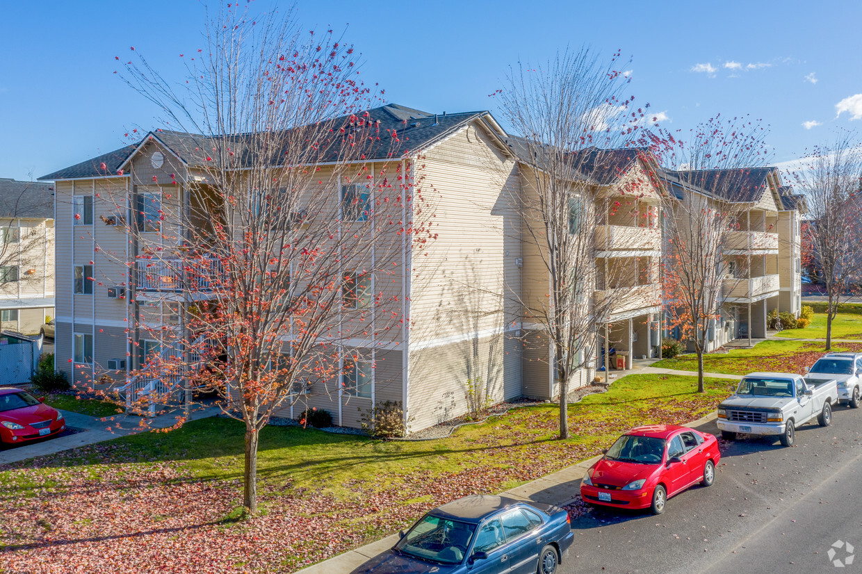 Primary Photo - Barrington Place Apartments