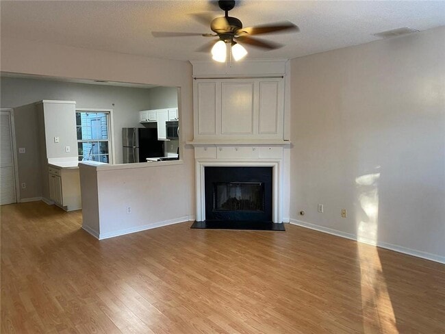 Building Photo - 4645 Valais Ct