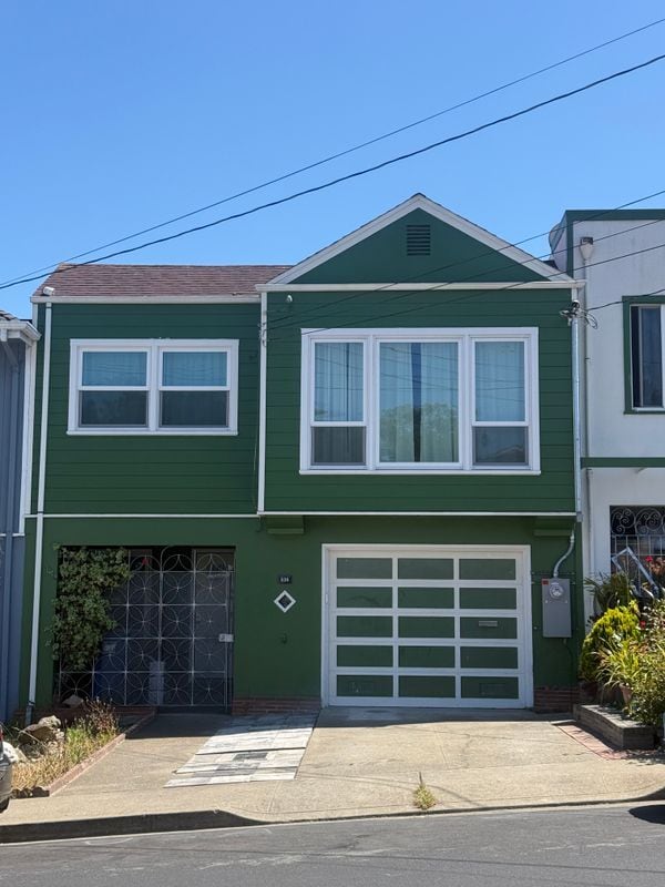 Building Photo - 536 Price St