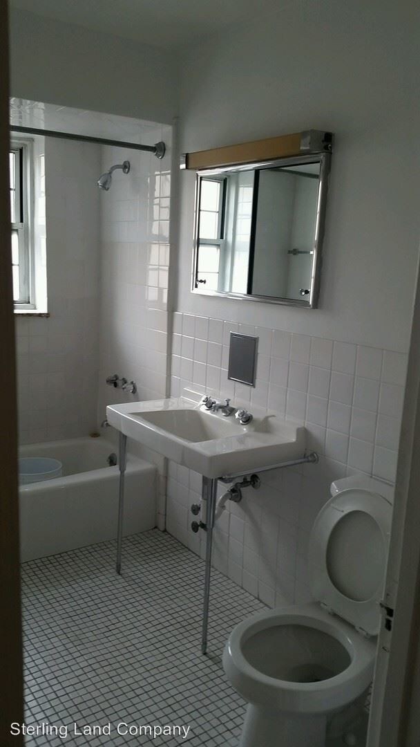 Building Photo - 4611 Bayard St