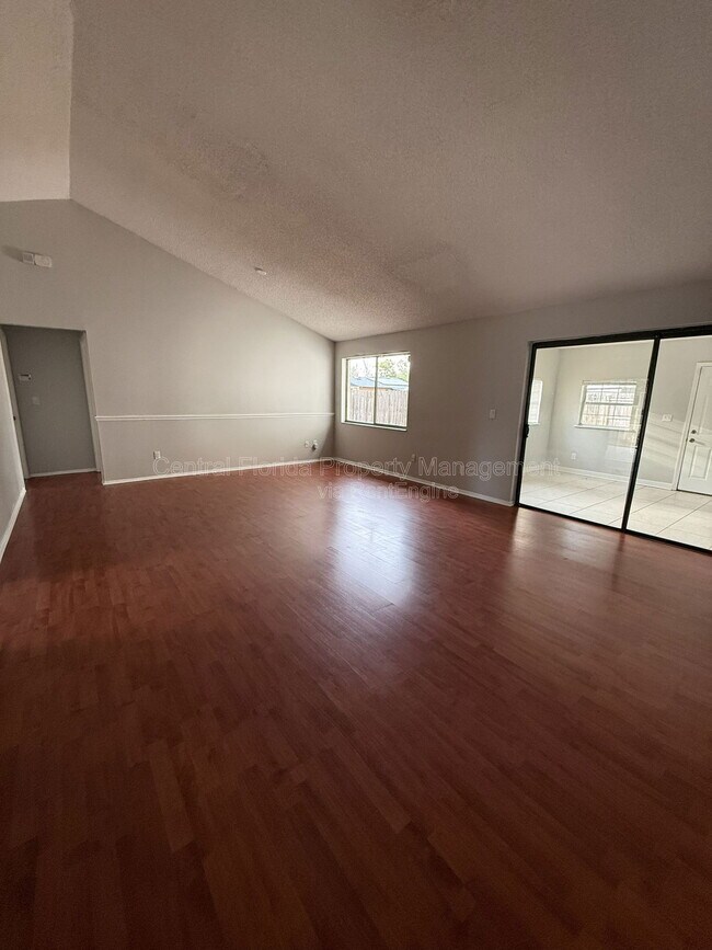 Foto del edificio - 820 Sutter Loop