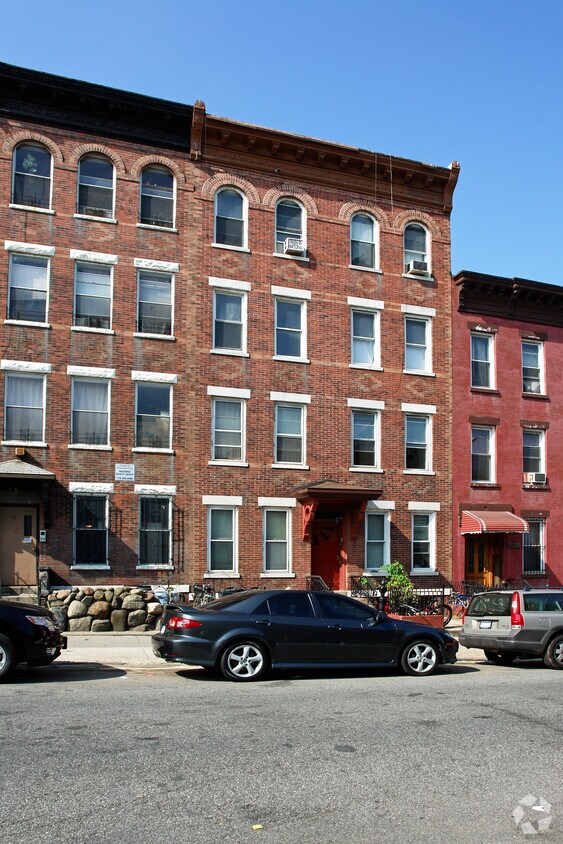 Building Photo - 76 16th St