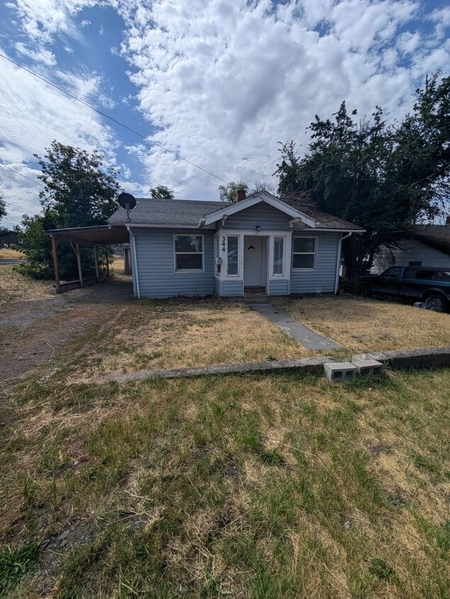 Primary Photo - 2 Bedroom 1 Bath House
