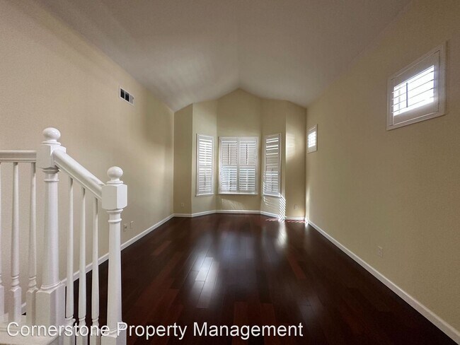 Foto del edificio - 4 br, 2.5 bath House - 2042 McKenzie Pl