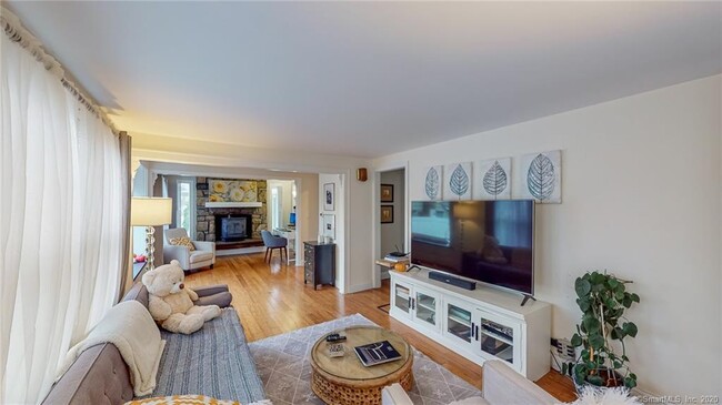 Living Room - 19 Emerson St