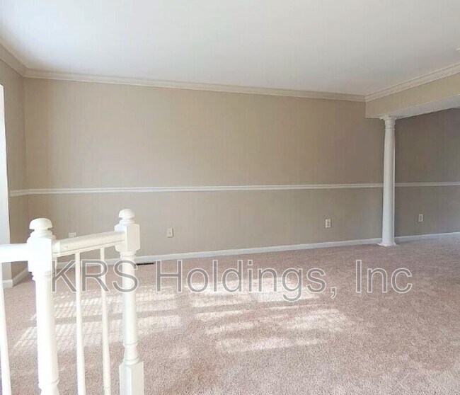 Foto del edificio - 604 Backridge Ct