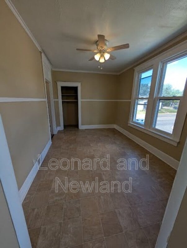 Building Photo - 1330 Maple Ave