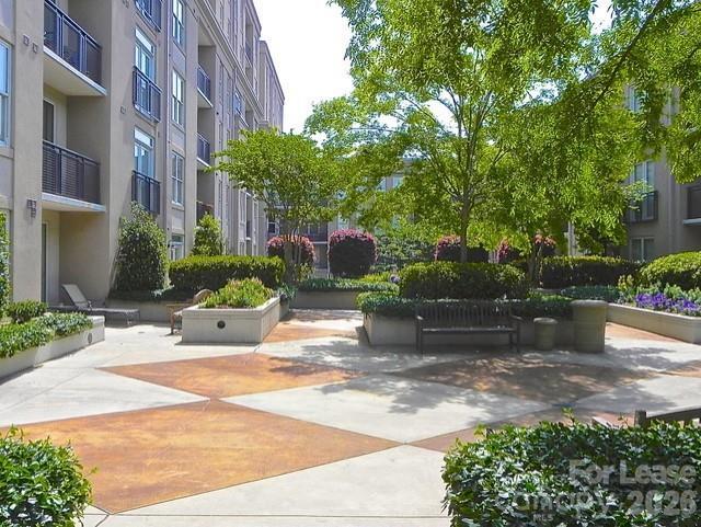 Foto del edificio - 1315 East Blvd