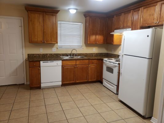 Foto del edificio - 16017 Abilene St