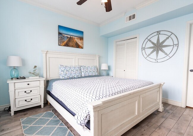 Foto del edificio - 7000 Seawall Blvd