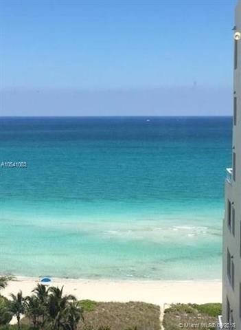 Foto del edificio - 5005 Collins Ave