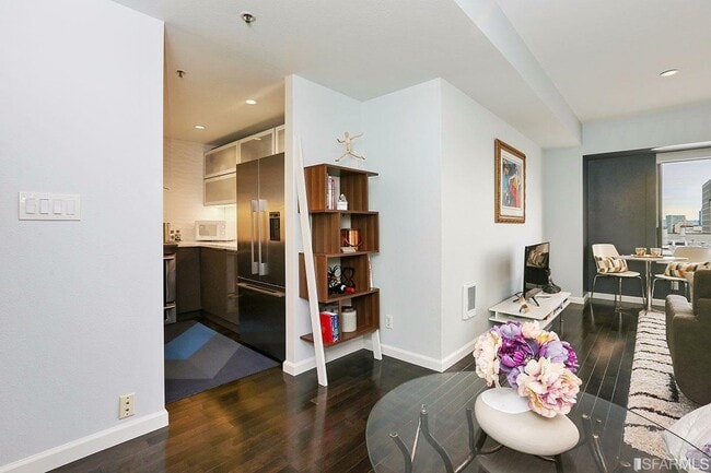 Photo - 601 Van Ness Ave Apartment