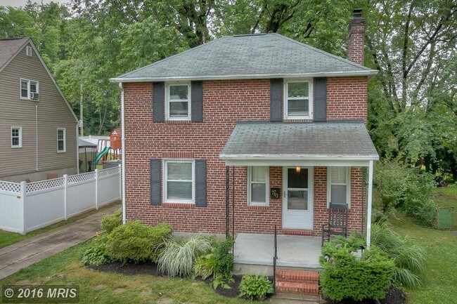 703 Devonshire Rd Baltimore, MD 21229 Rentals - Baltimore, MD 