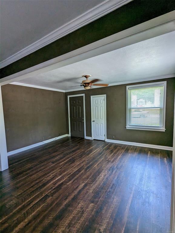 Building Photo - 101 Oak Forest Dr