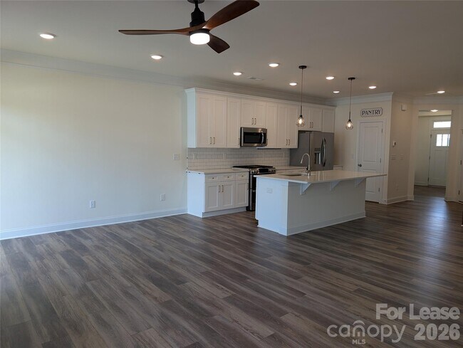 Building Photo - 6324 Keeton Ln