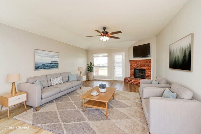 Foto del edificio - 2201 Woodberry Dr