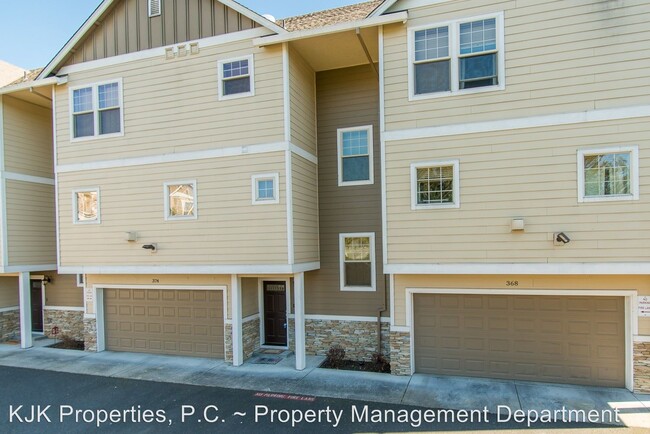 Building Photo - 308-394 SW Eastman Pkwy