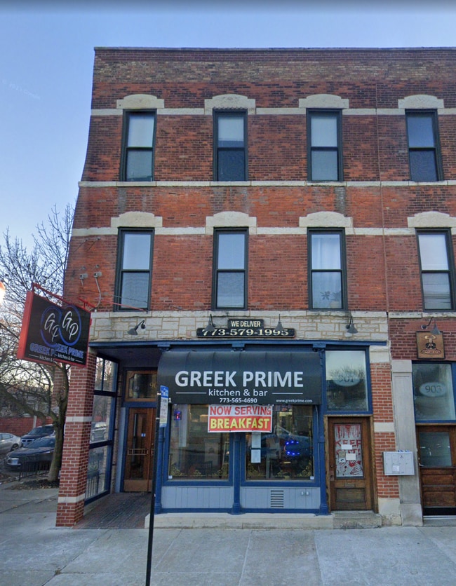 Building Photo - 903 W 35th St