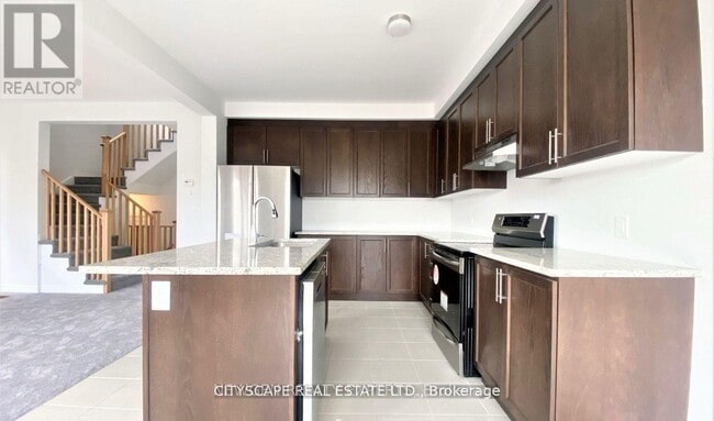 Building Photo - 1009 Lockie Dr