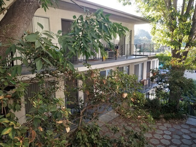 Courtyard - 11993 Laurelwood Dr