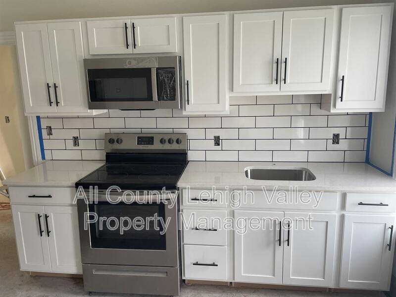 Foto del edificio - 122 E Goepp St