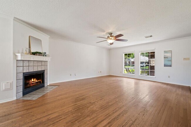 Foto del edificio - 4309 Kingfish Dr