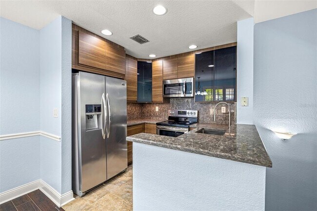 Building Photo - 109 S Bradford Bch Ct