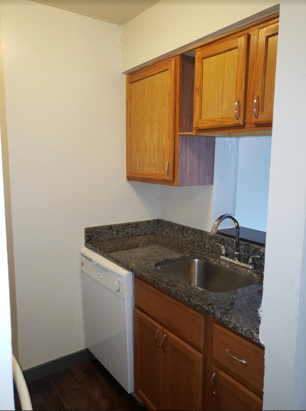 506 Riddle Rd, Cincinnati, OH 45220 Apartments in Cincinnati, OH