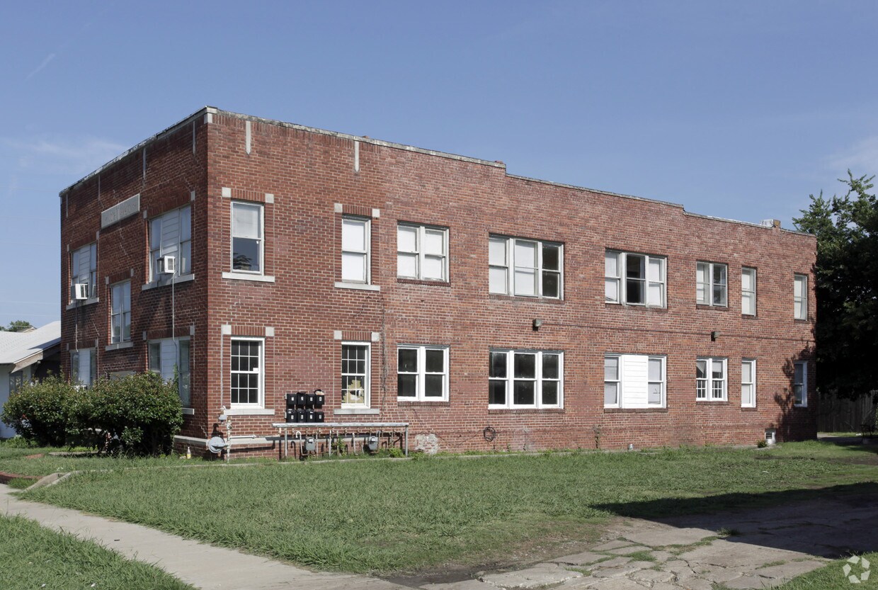 Primary Photo - Betty Jo Apartments