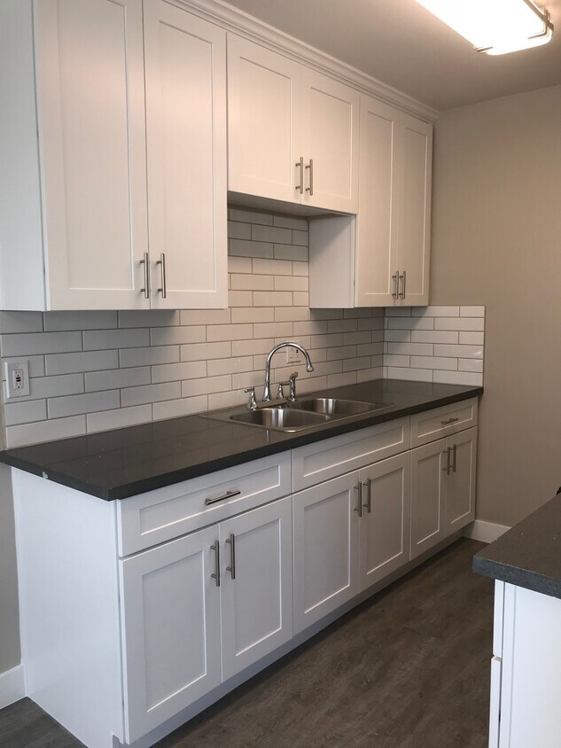 Foto principal - 14317 Haynes St