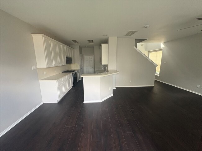 Foto del edificio - 14318 Melody Glen Ln