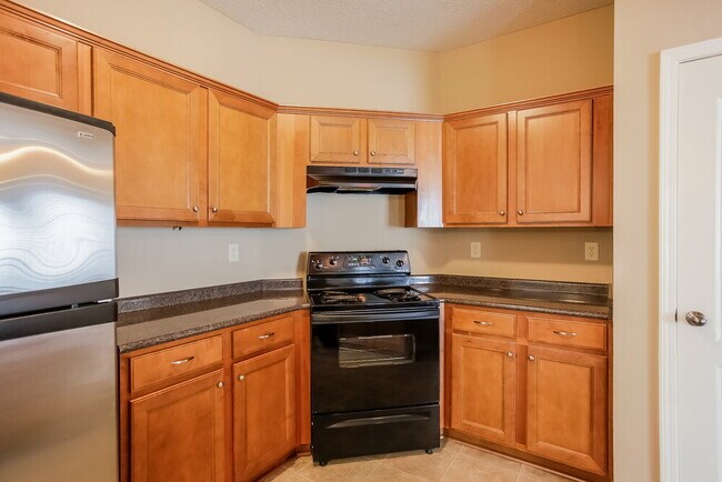 Building Photo - 1482 Lawson Dr