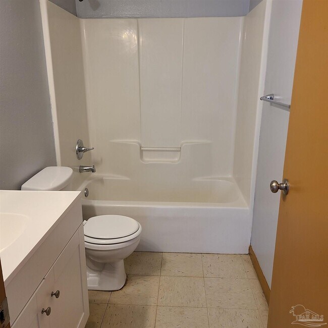 Foto del edificio - 1420 N 52nd Ave