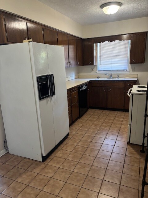 Foto del edificio - 3600 Urbandale Ave