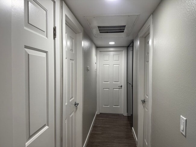 Interior Photo - Park Plaza Apartments