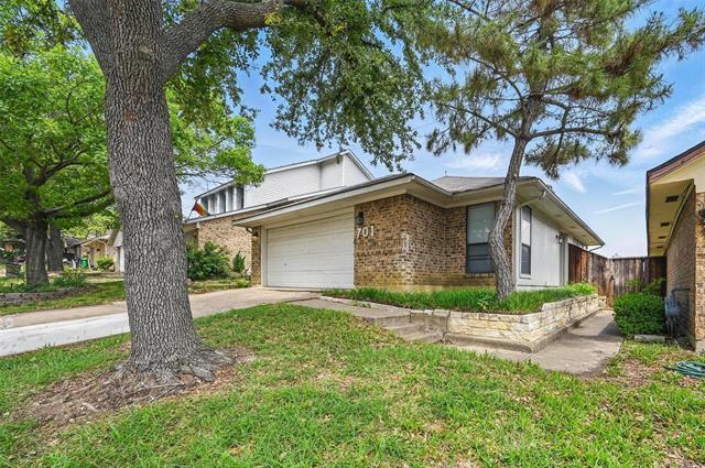 Building Photo - 701 Via Miramonte