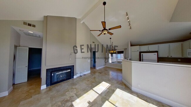 Foto del edificio - Beautiful 2 Bd 2 Ba Condo at Silvertide Bear Brand