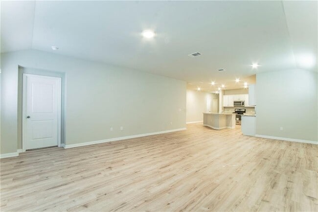 Building Photo - 172 Arrowhead Vine St