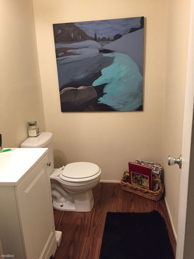 Foto del edificio - 734 Parkbluff Way