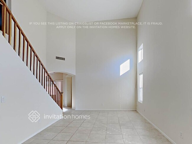 Foto del edificio - 34393 N Picket Post Dr