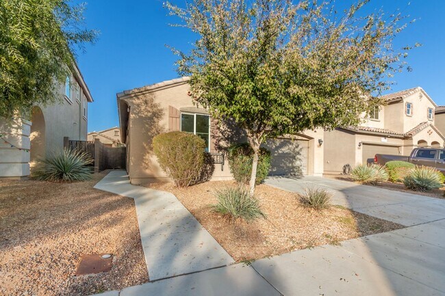 Building Photo - SUPER ADORBS! 3 bed/2 bath home in Peoria!...