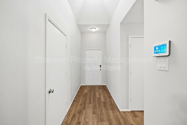 Foto del edificio - 3814 Apple Hollow Ln