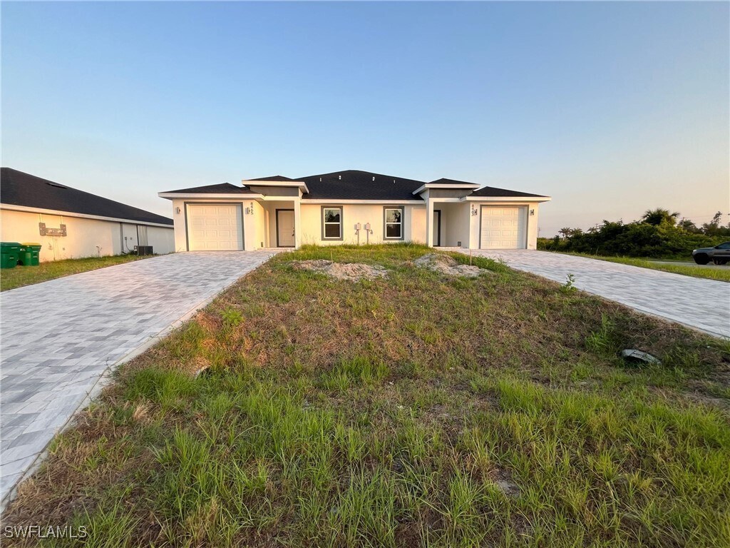 Foto principal - 8465-8465 Agate St