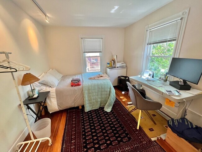 Foto del edificio - 127 Reed St