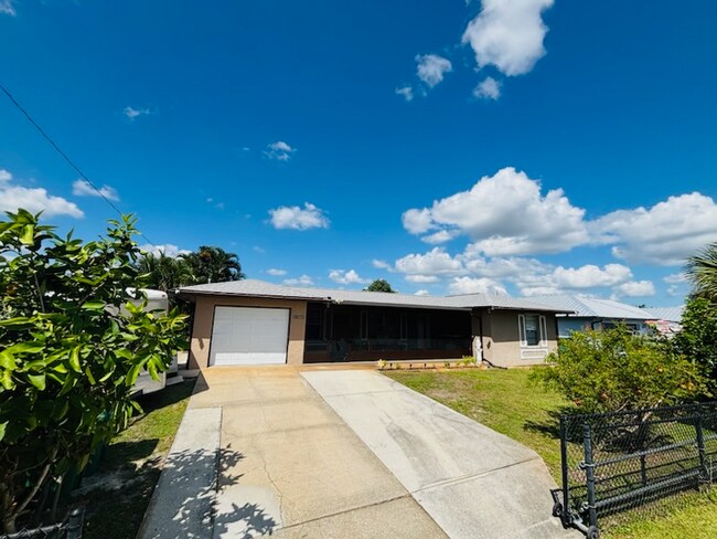 Foto del edificio - 27064 Omni Ln