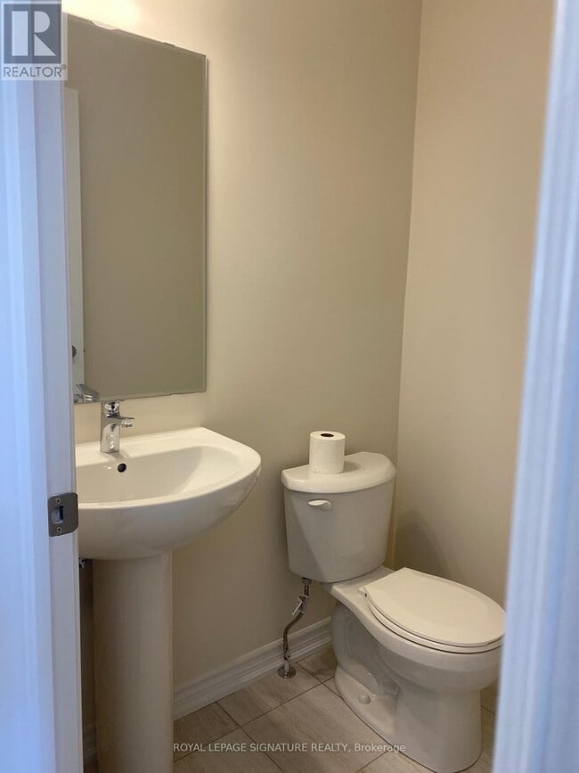 Photo du bâtiment - 110 Molozzi St