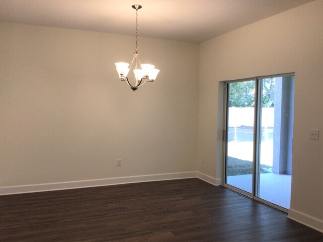 Foto del edificio - 3430 Bridge Haven Drive